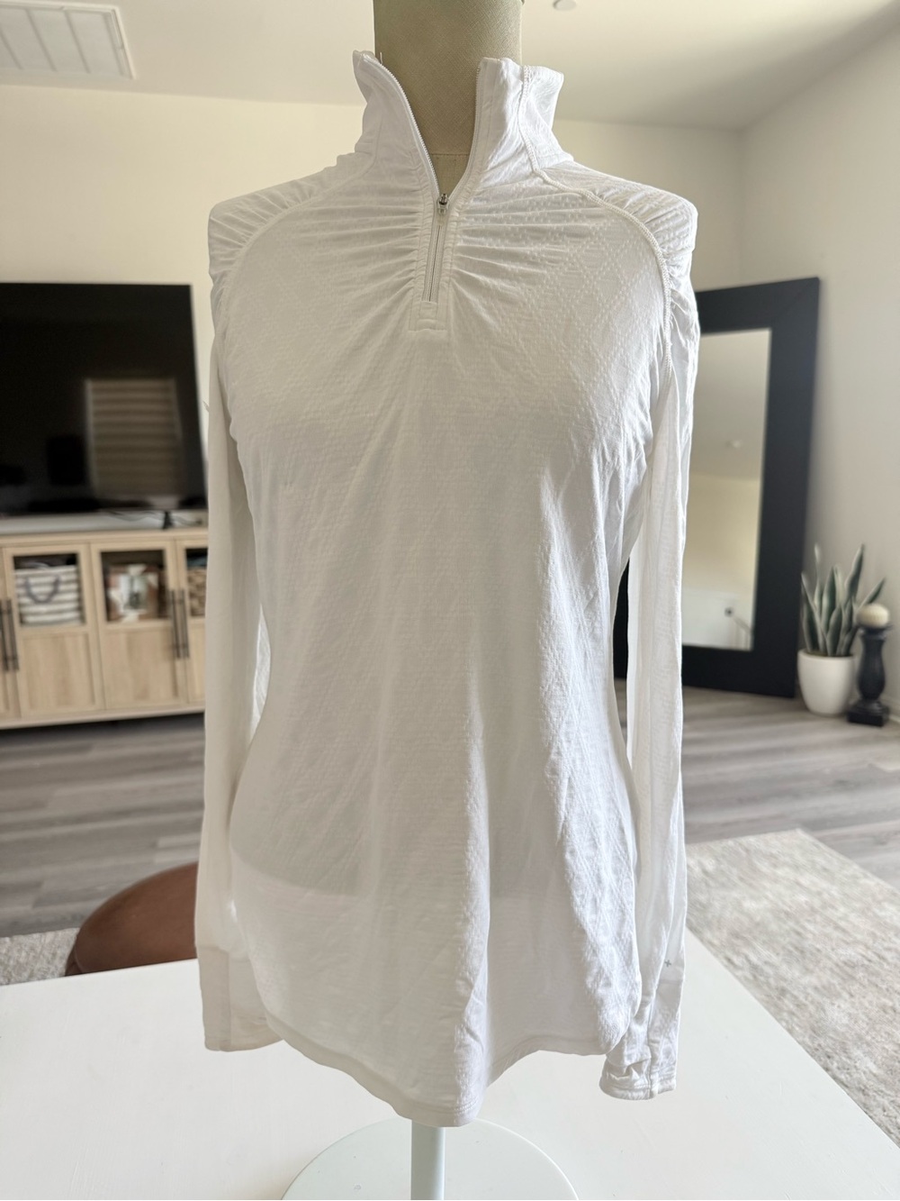 Coolibar Arabella Golf Quarter Zip textured diamond ruching